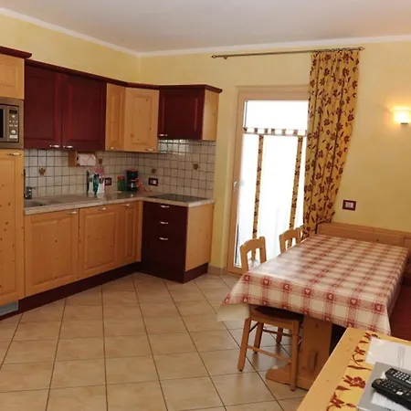 Baita Sorriso App 1 Hotel Livigno