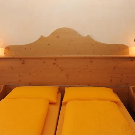 Hotel Baita Sorriso App 1 *